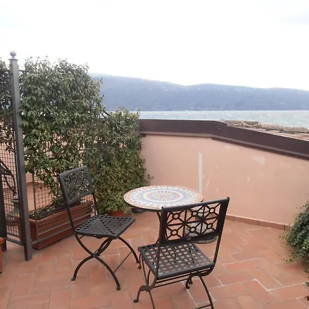 Hotel Garni Bartabel Gargnano Chambre photo