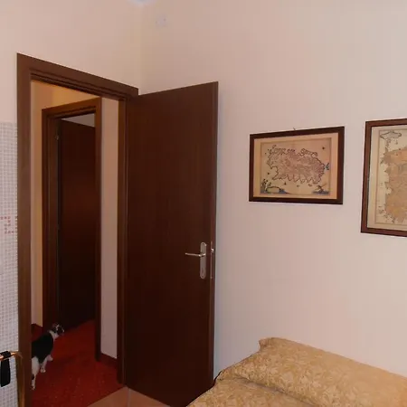 Hotel Garni Bartabel Gargnano Chambre photo