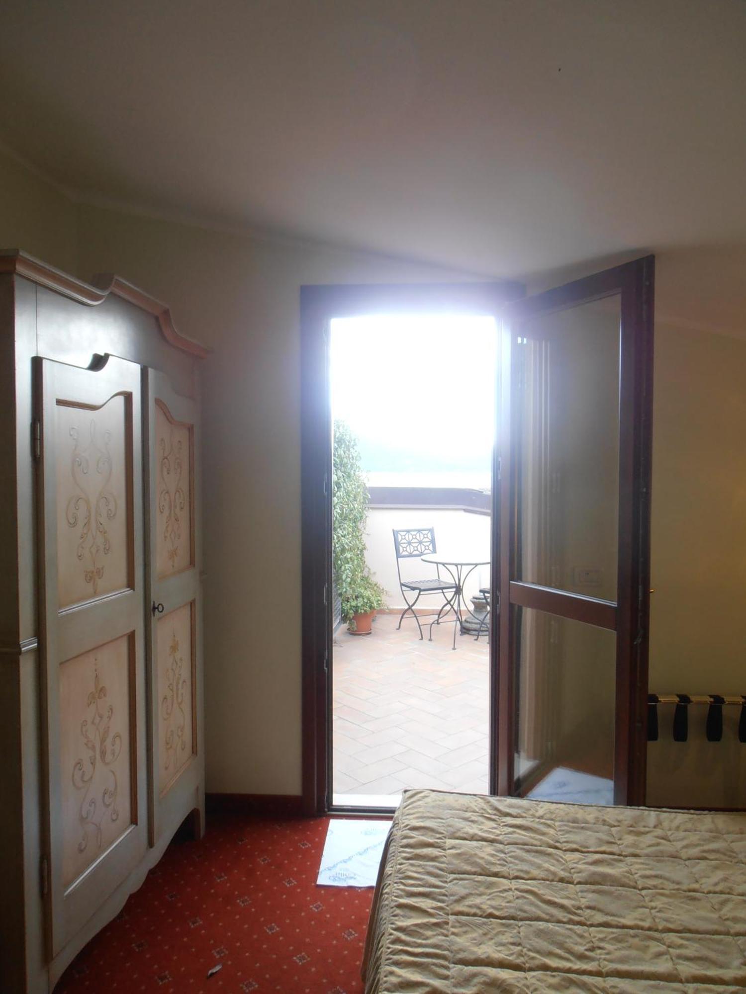 Hotel Garnì Bartabel Gargnano